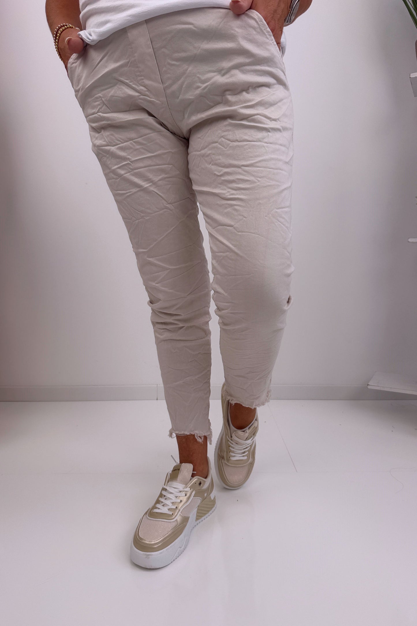 Stylische Joggpant in Beige (38-42)