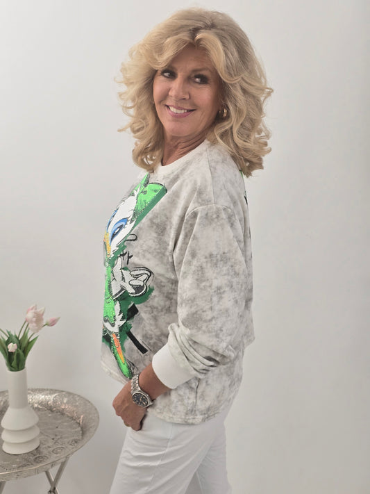 Auffälliges Sweatshirt in Weiß-Grau mit bunten Akzenten (38-44)