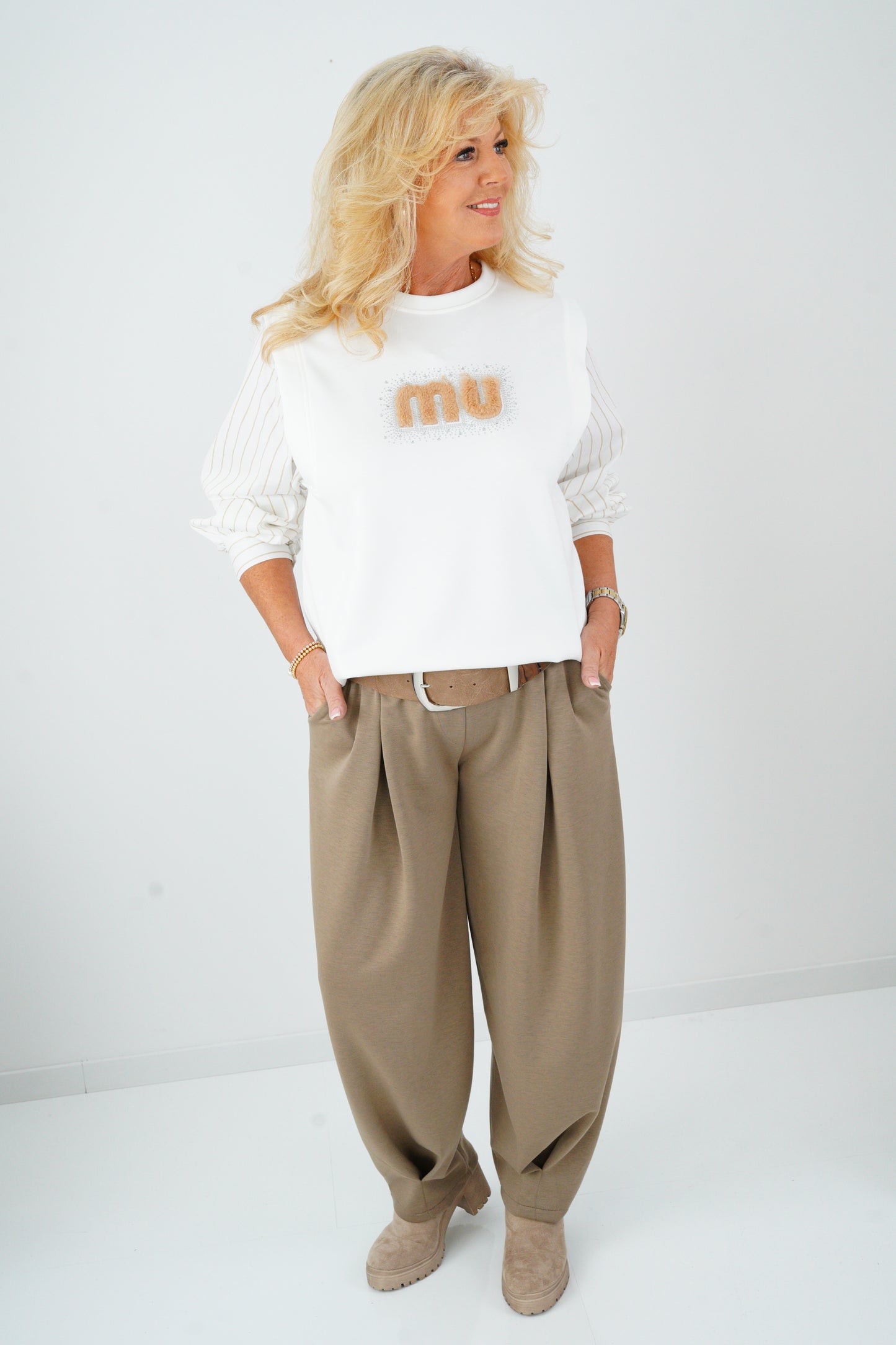 Hose in Taupe (38-42+)