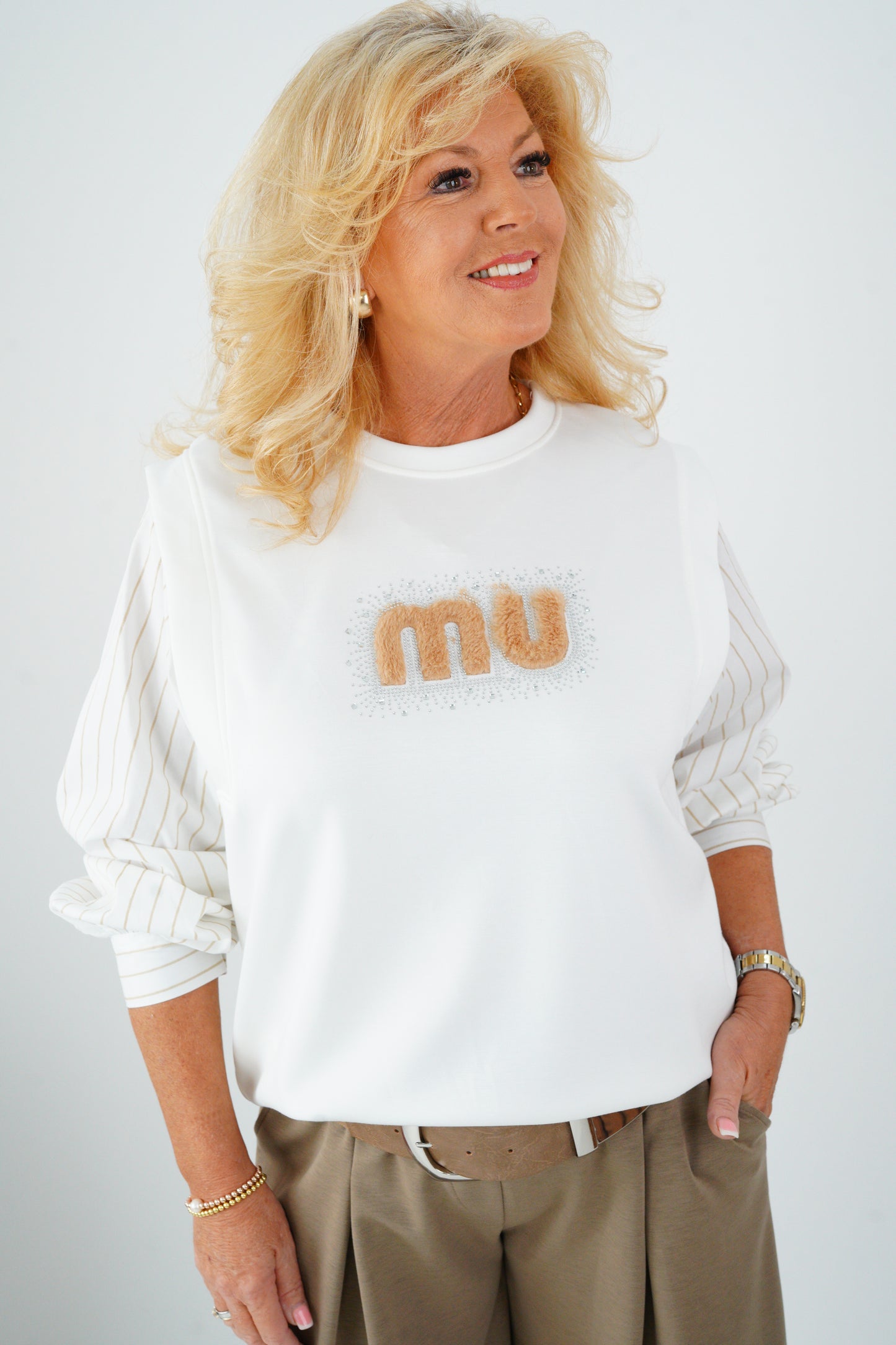 Sweatshirt in Off-White (38-42+)