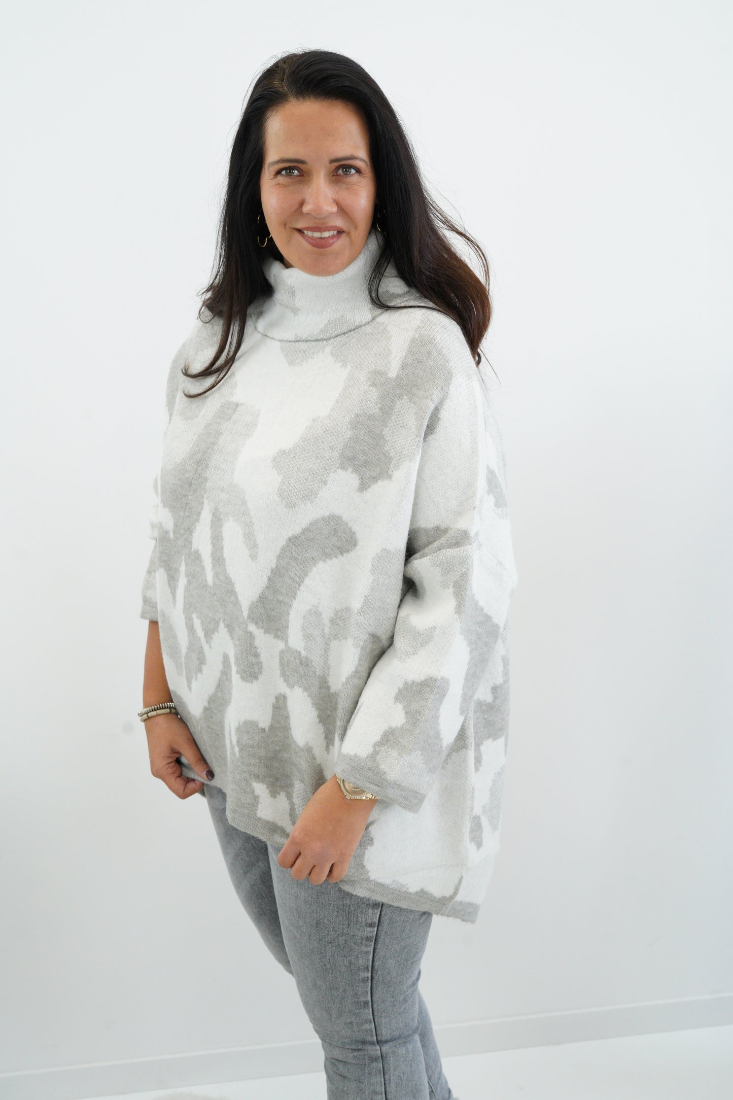 Pullover in Ecru-Hellgrau (42-46+)