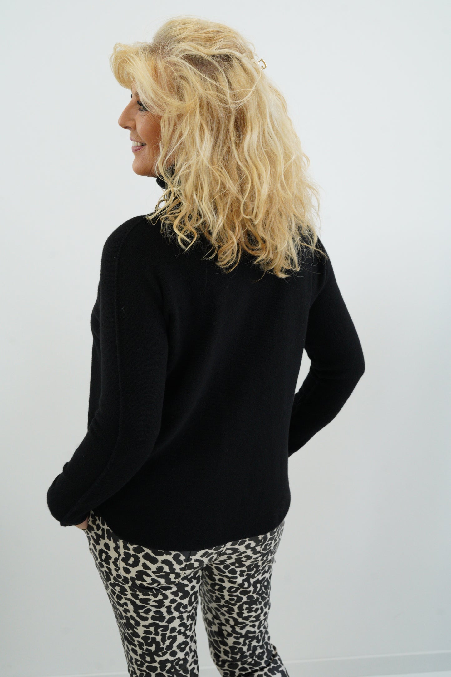 Rollkragen Pullover in Schwarz (38-42+)