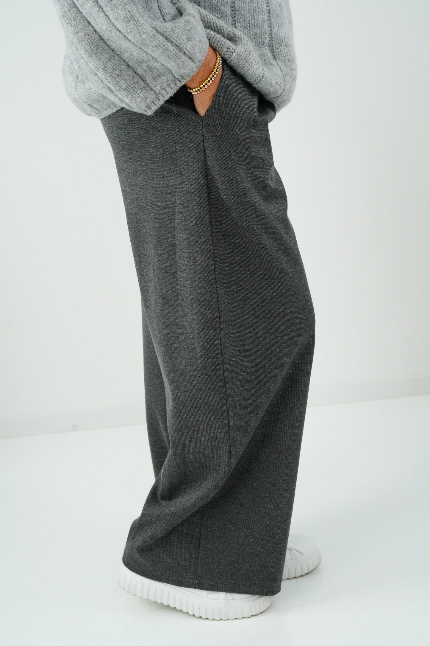 Marlenehose in Anthrazit (38-42)