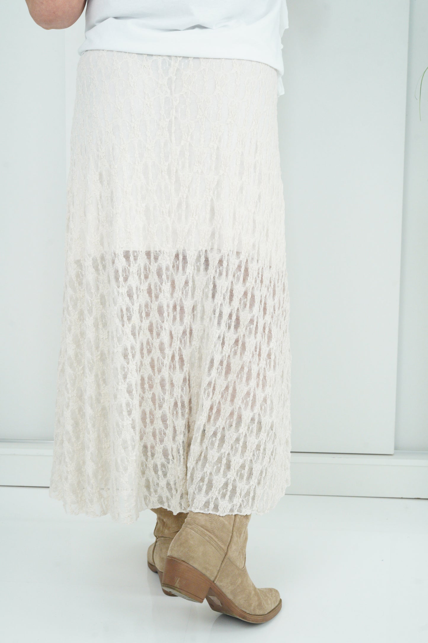 Spitzen-Rock in Creme (38-42+)