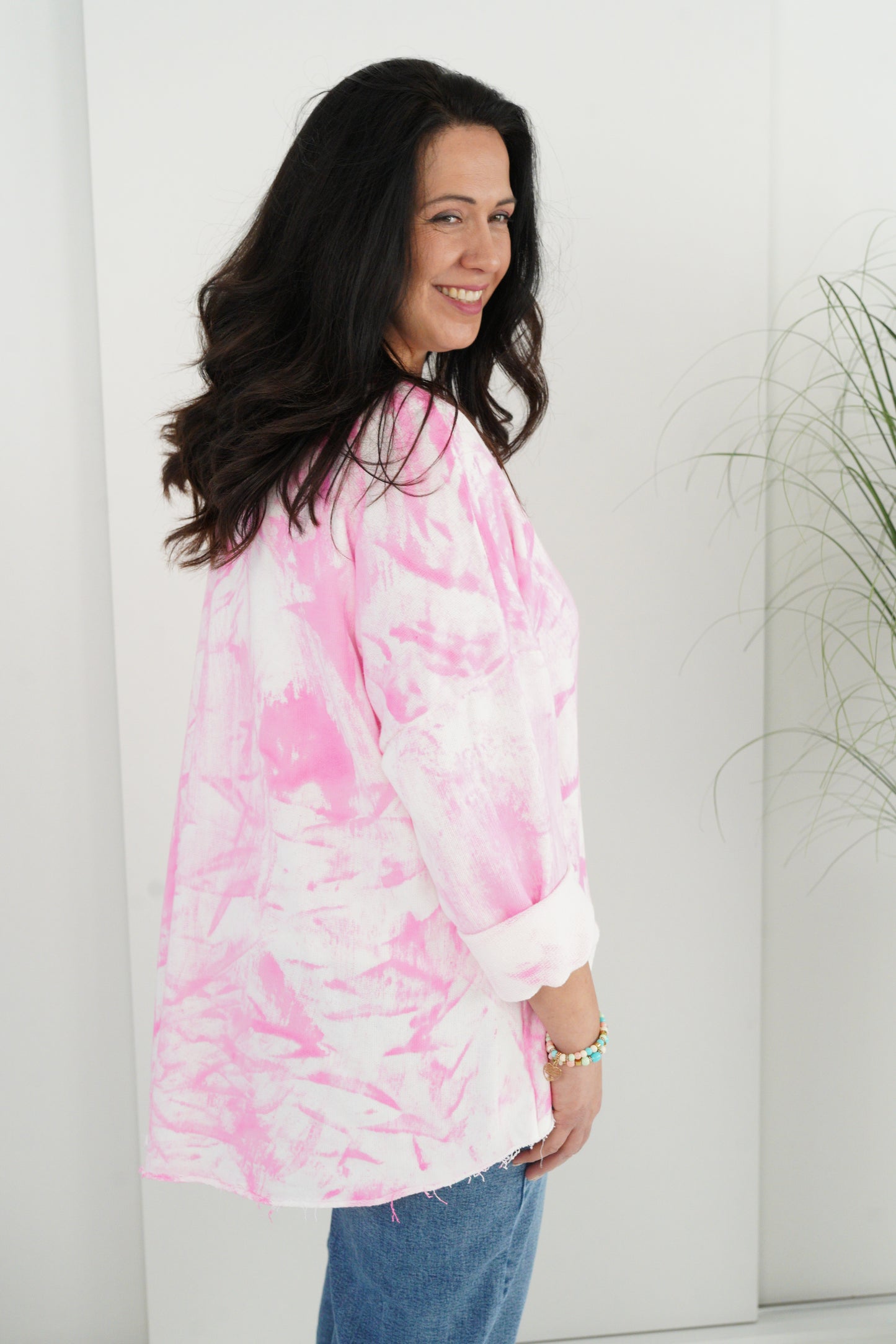 Sweatshirt in Weiß-Neon-Pink (40-46+)