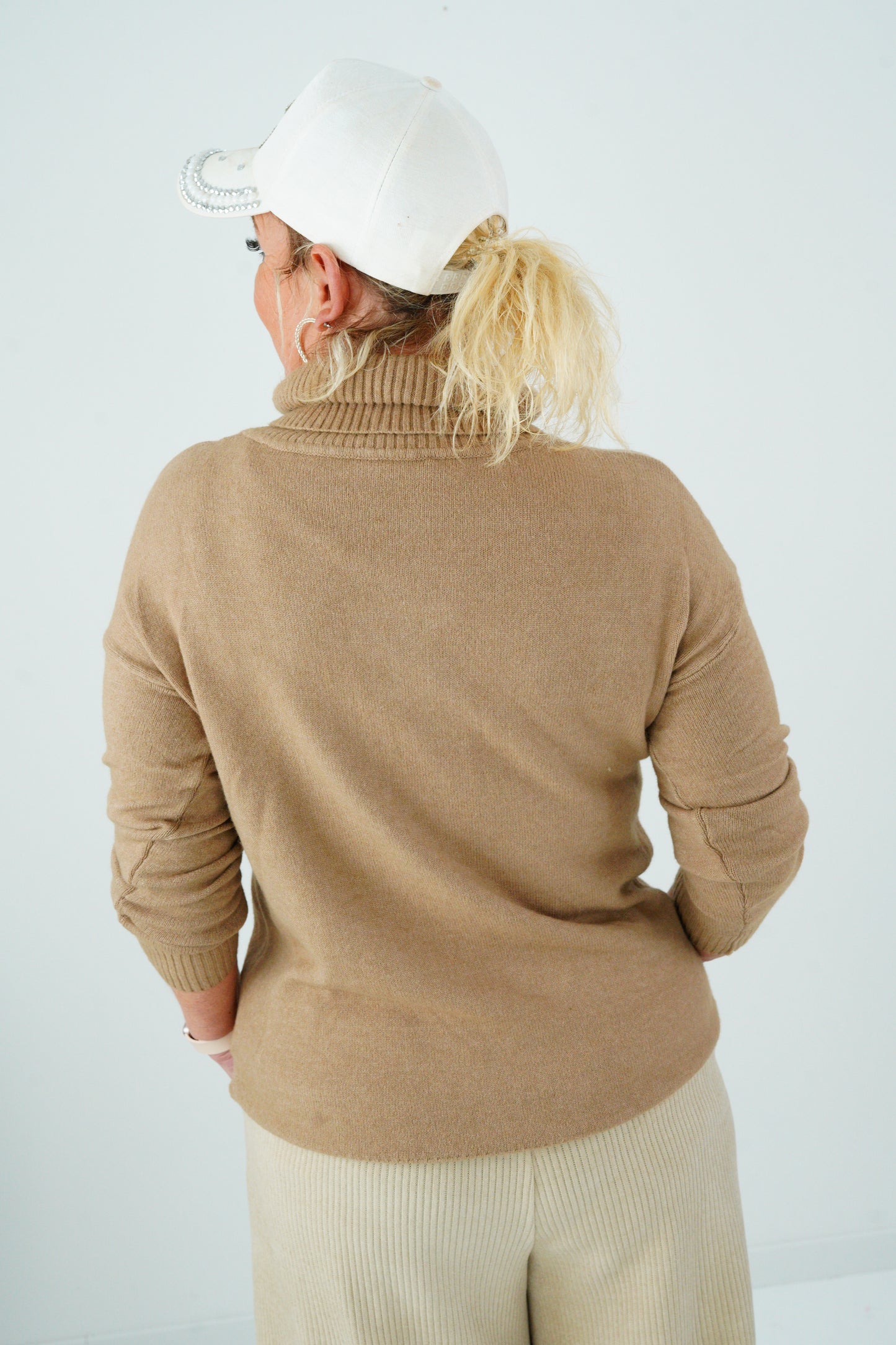 Pullover in Camel (38-42)