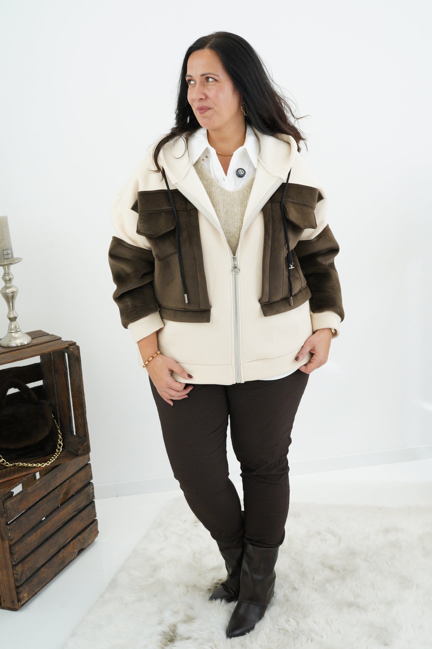 Sweatjacke in Beige-Schoko (40-44)