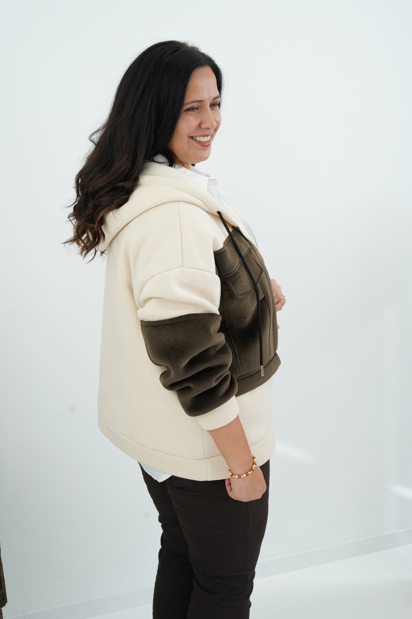 Sweatjacke in Beige-Schoko (40-44)