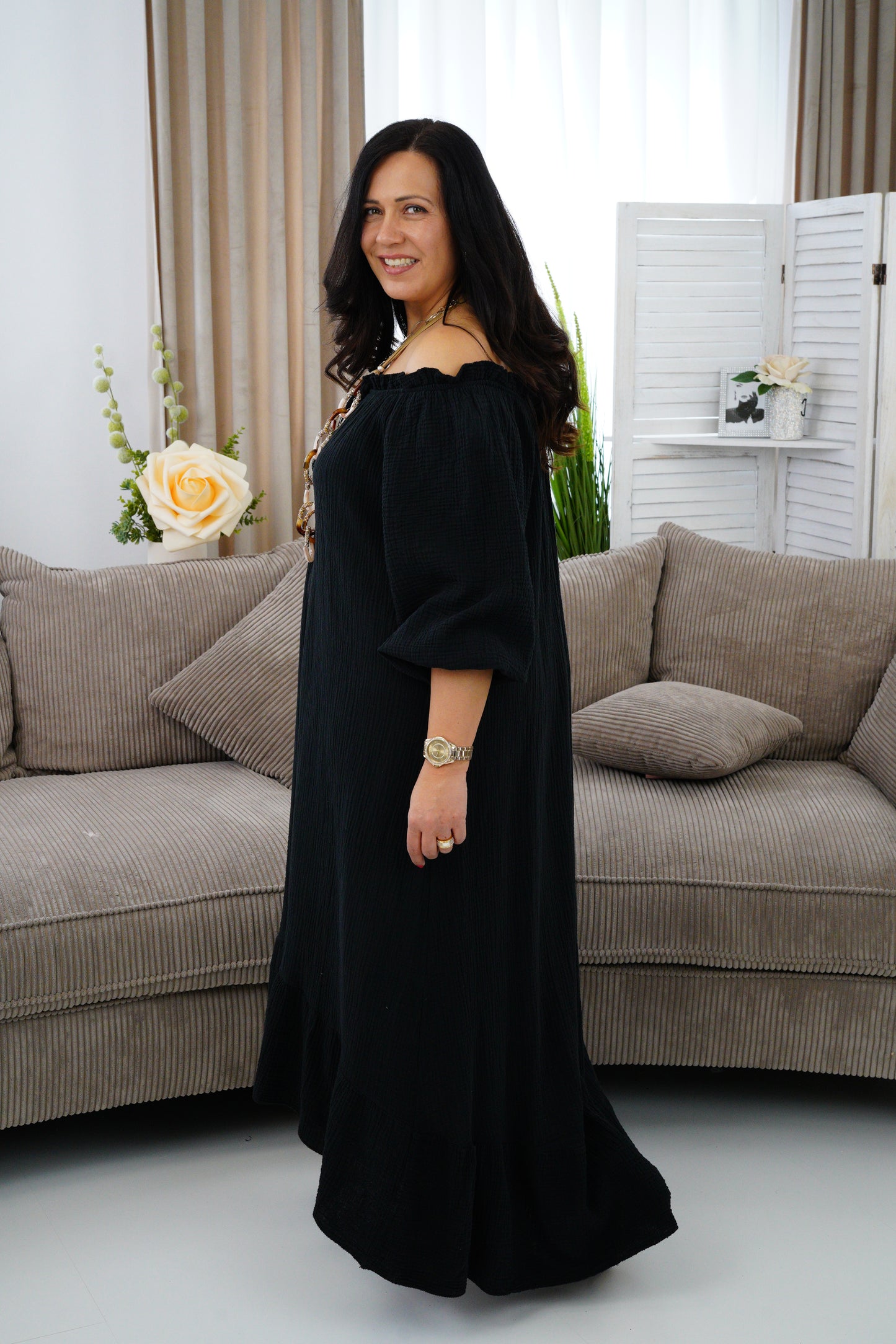 Mousselin Kleid in schwarz (40-44)