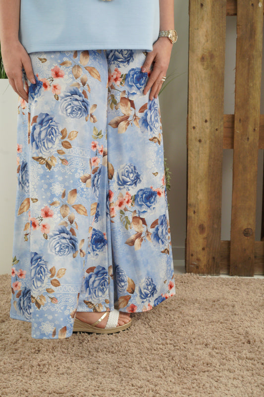 Hose in Blau Bunt (42-46)