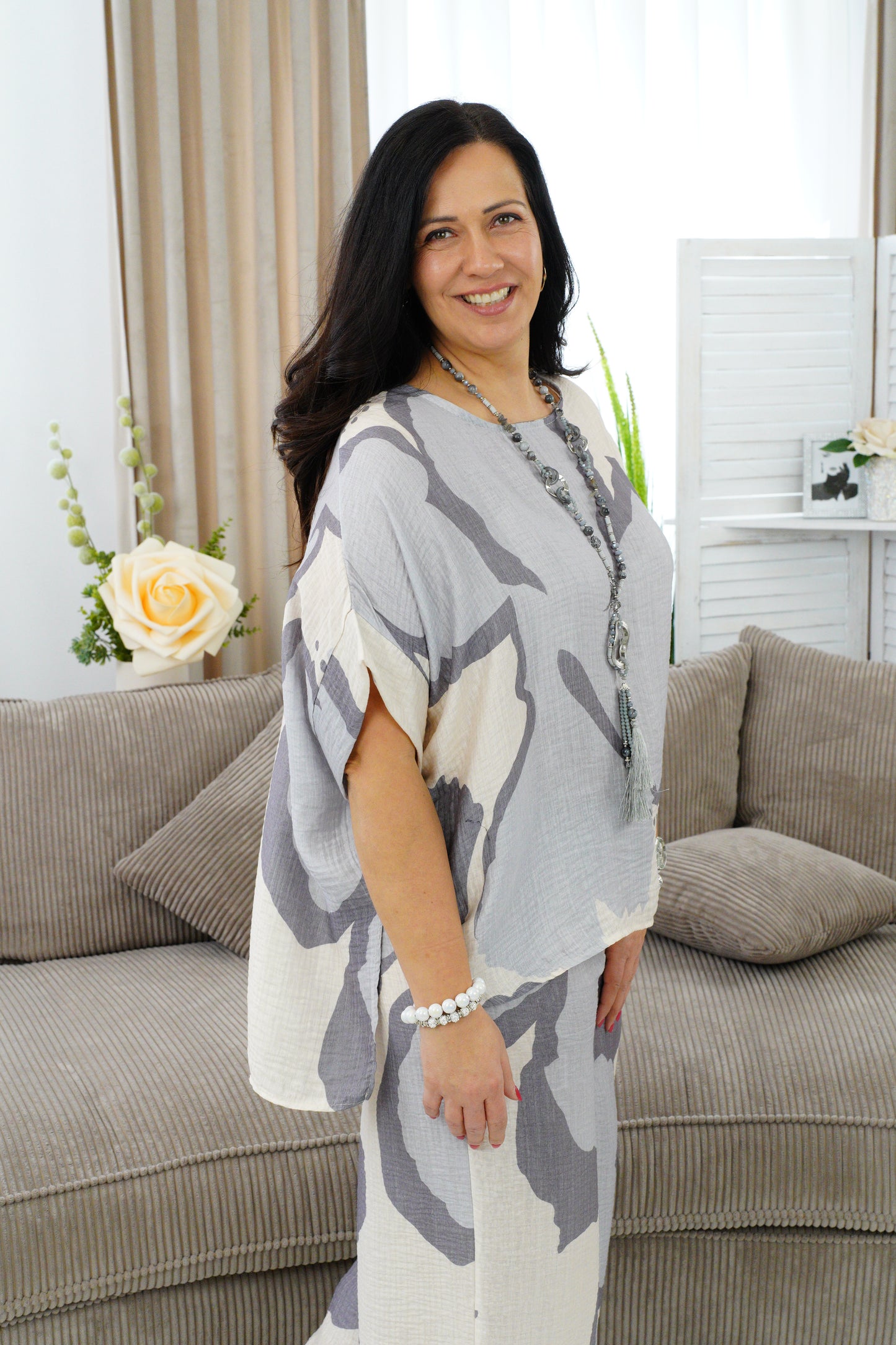 Bluse in grau bedruckt (42-46)