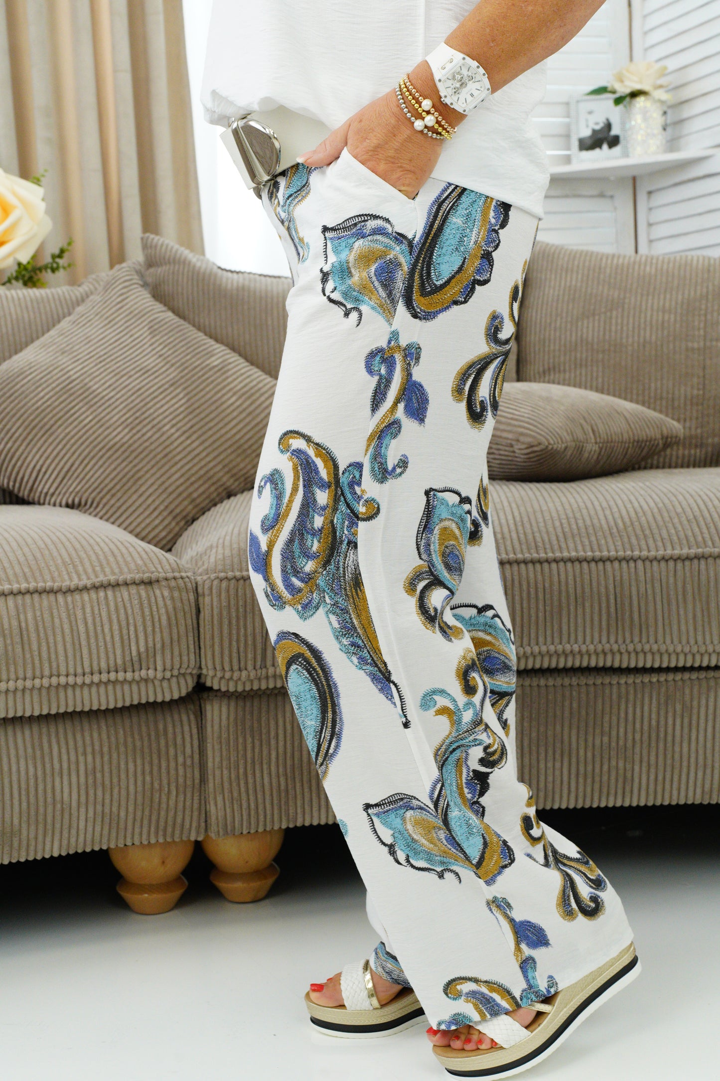 Hose in weiß (38-44)