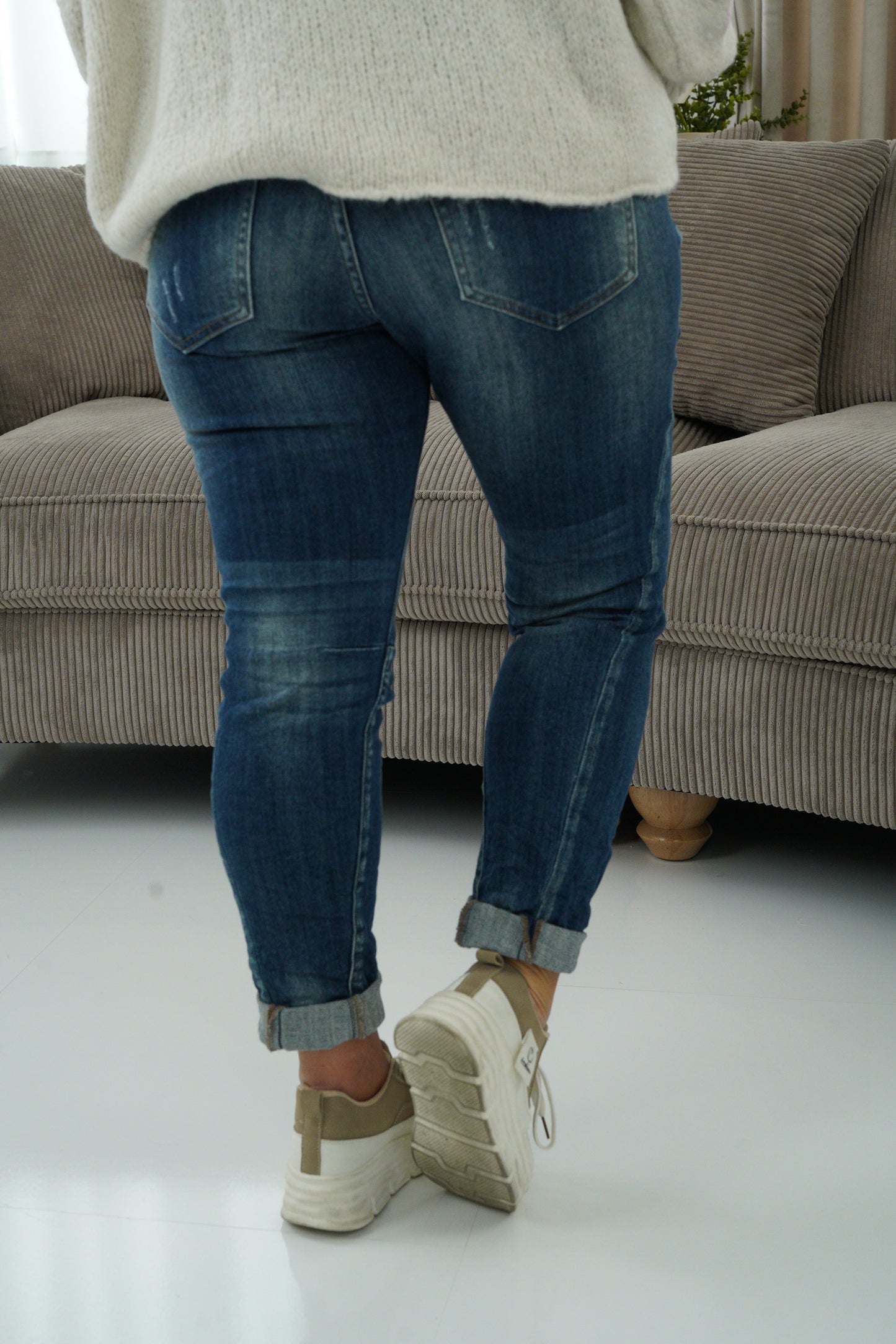 Jeans in Blue-Stone-Wash (S,M,L,XL)