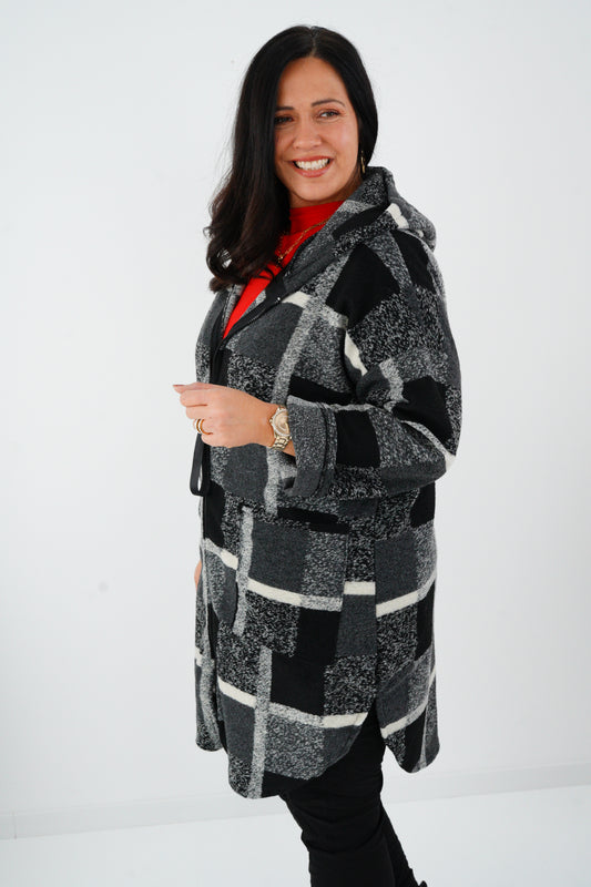 Jacke in Schwarz (42-44+)