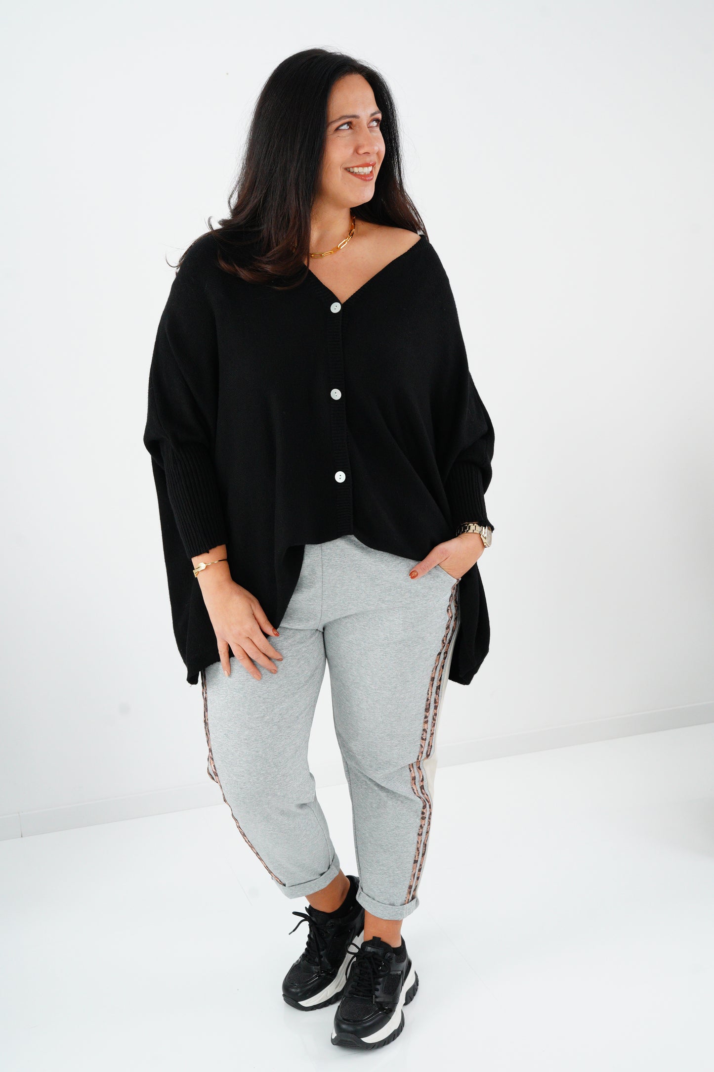 Pullover in Schwarz (36-48)