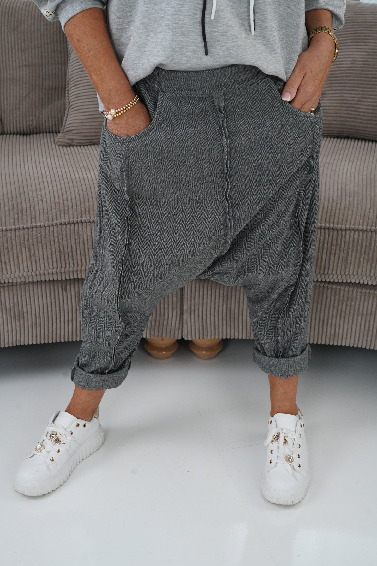 Baggy-Hose in Grau (38-42)