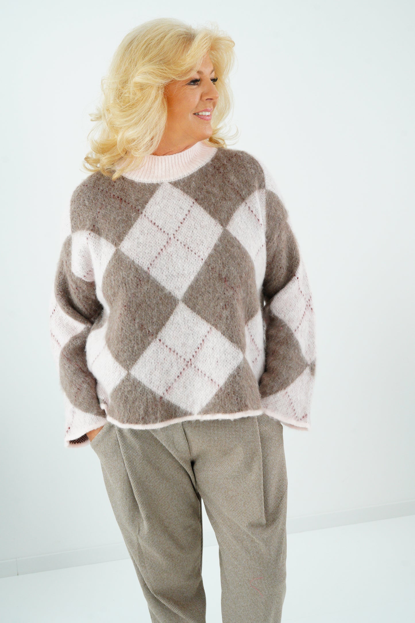 Sweatshirt in Ecru (38-46) Onesize