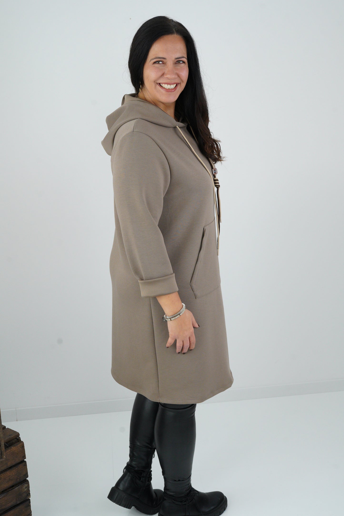 Long Sweatshirt in Taupe (40-44)