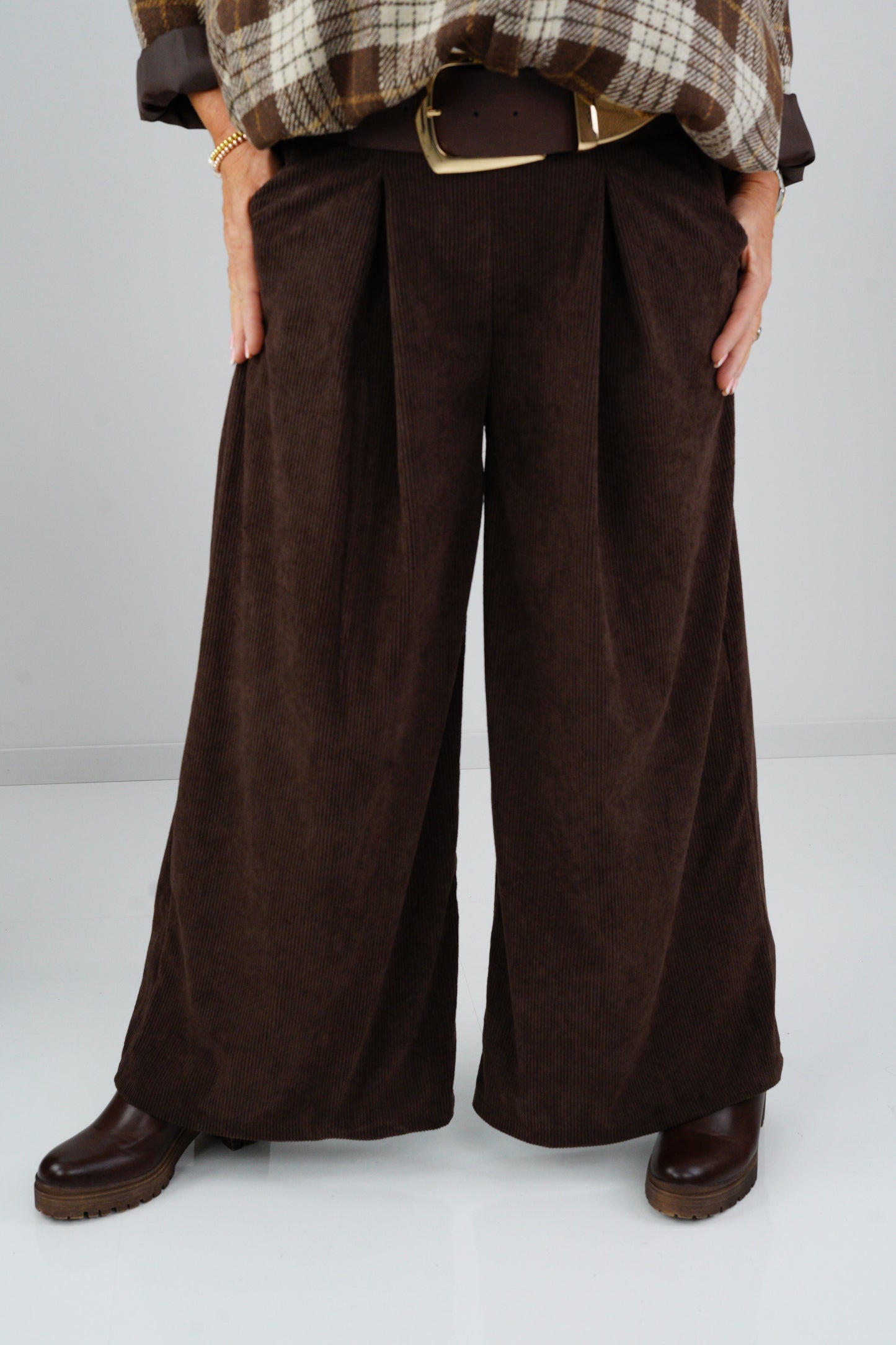 Palazzo Cordhose in Chocolate (38-42)