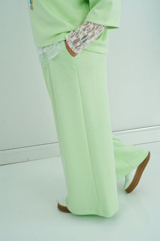 Marlene Hose in Lindgrün (38-42)