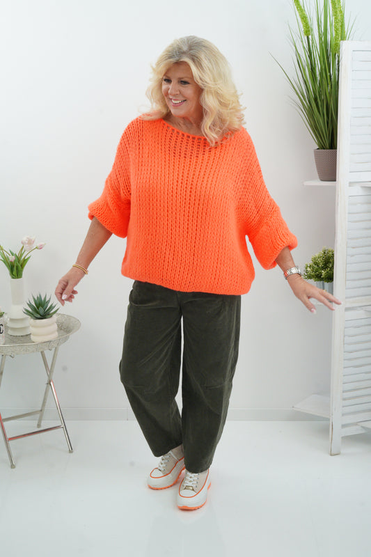 Leuchtender Pullover in auffälligem Neon-Orange (38-44)