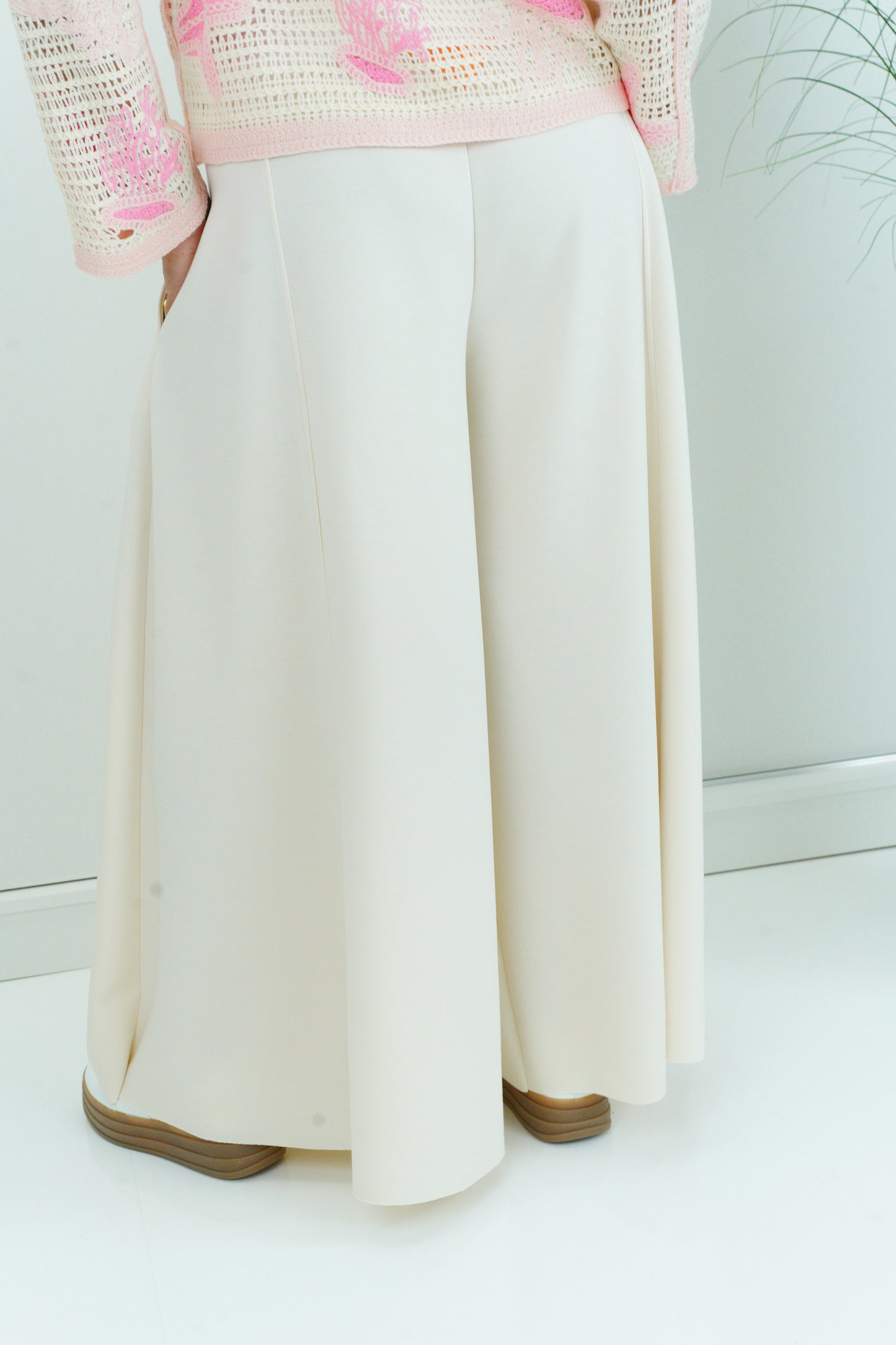 Palazzo Hose in Light-Beige (38-42+)