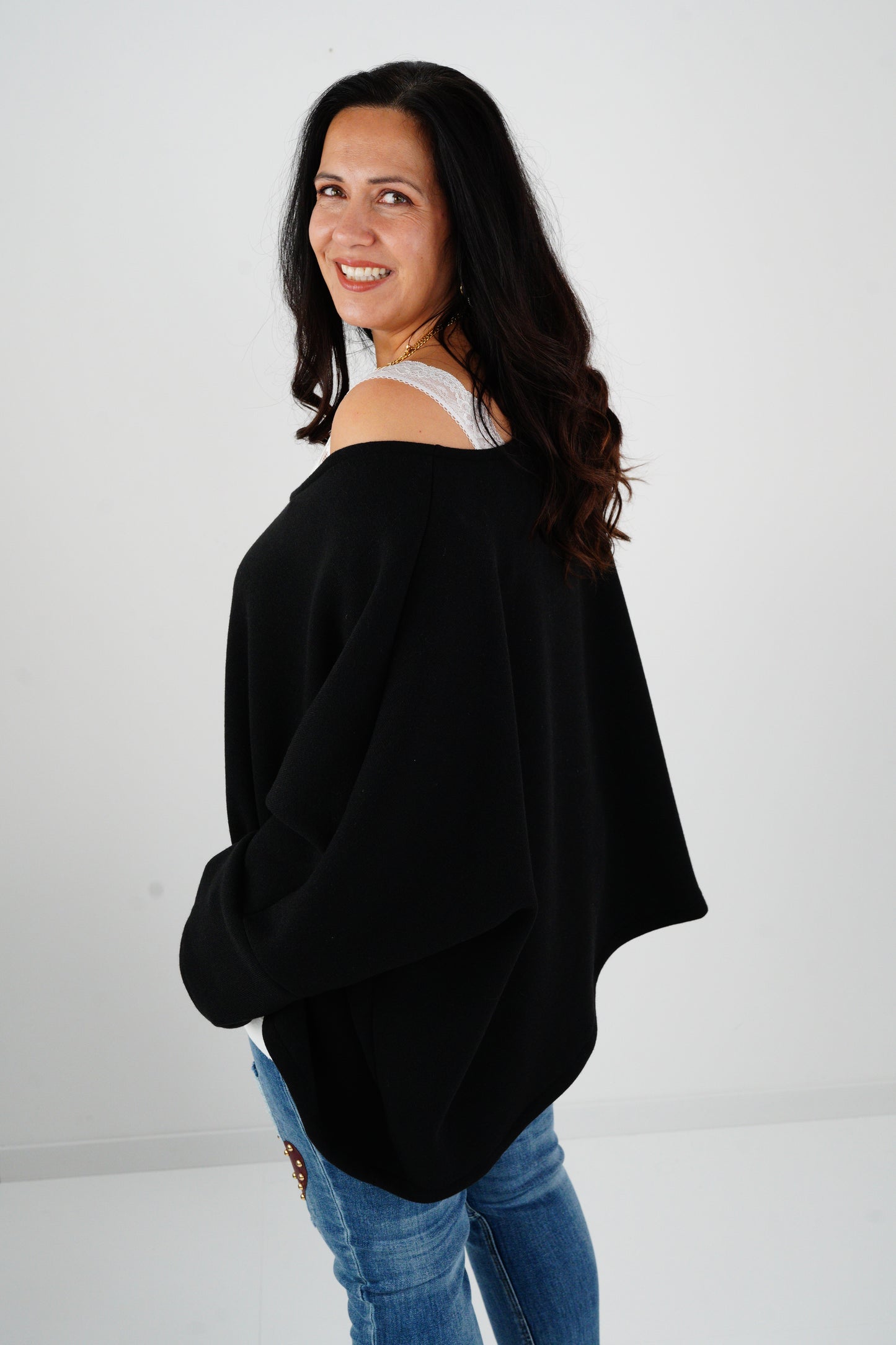 Sweatshirt in Schwarz (40-46+)