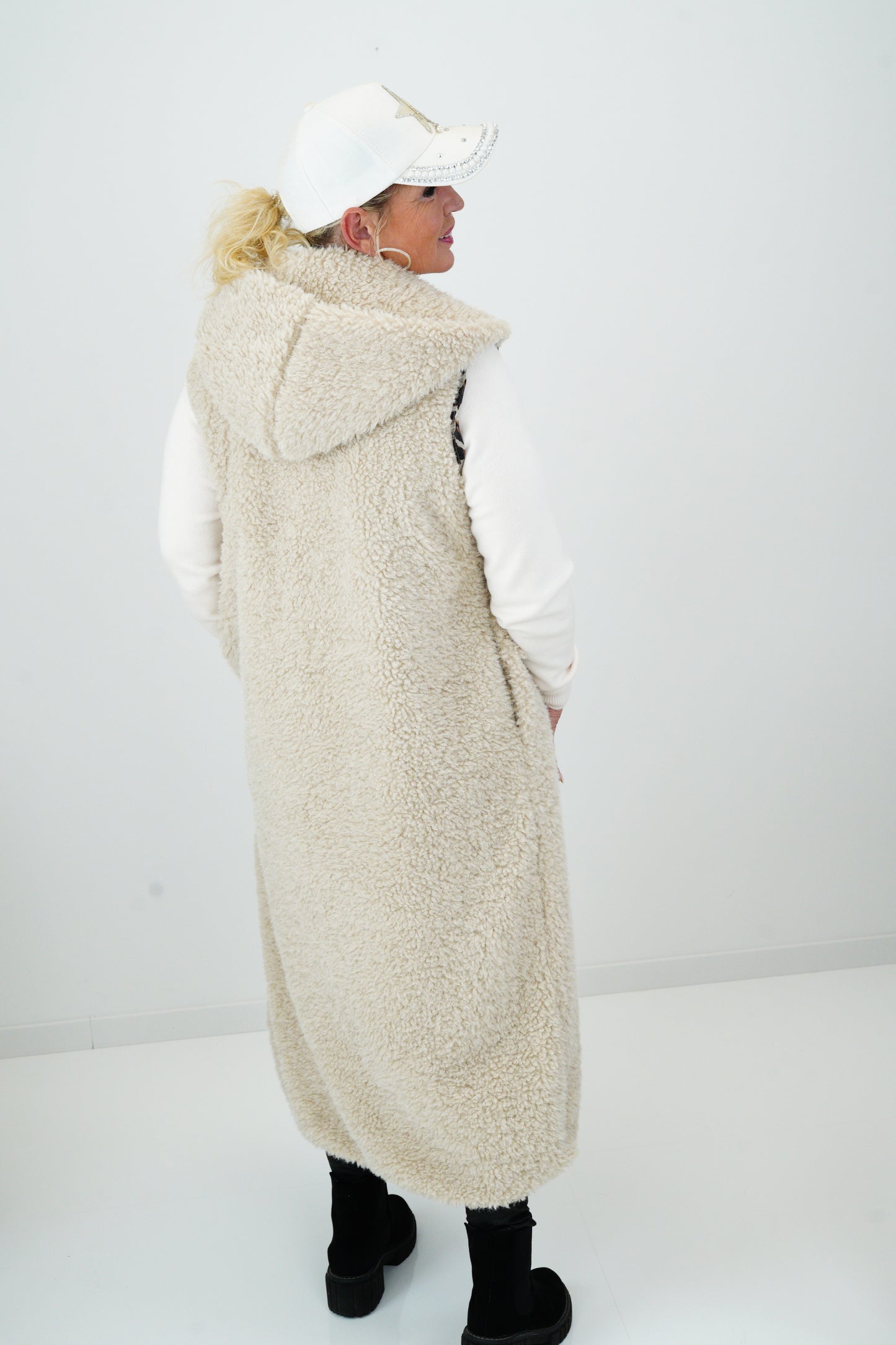 Plüsch Weste in Beige (40-44)