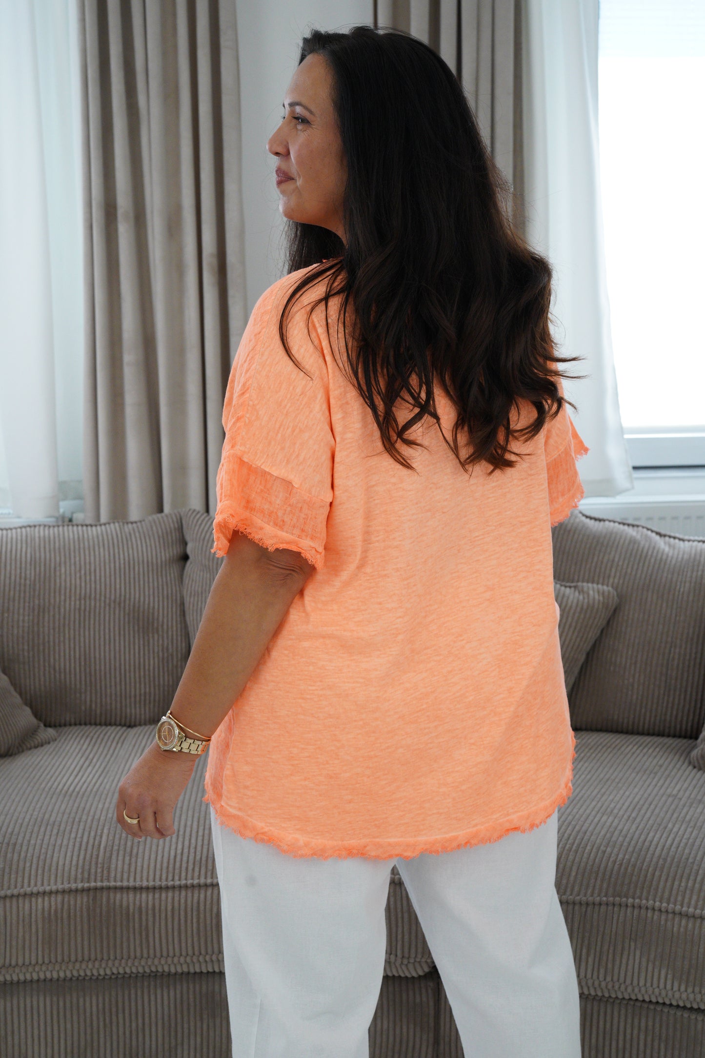 T-Shirt in neonorange mit 3D Print (40-44)