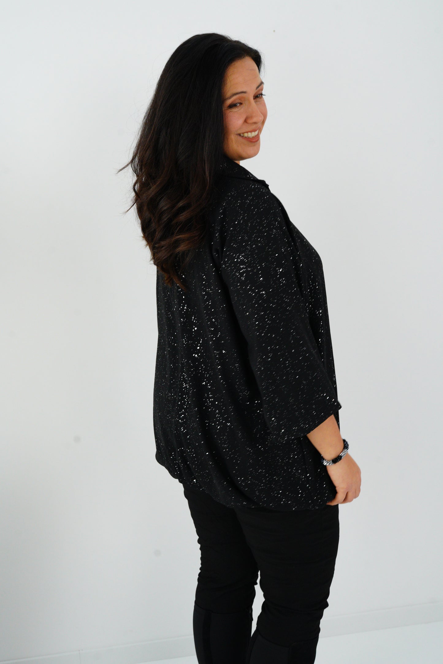 Blusenshirt in Schwarz (42-46)