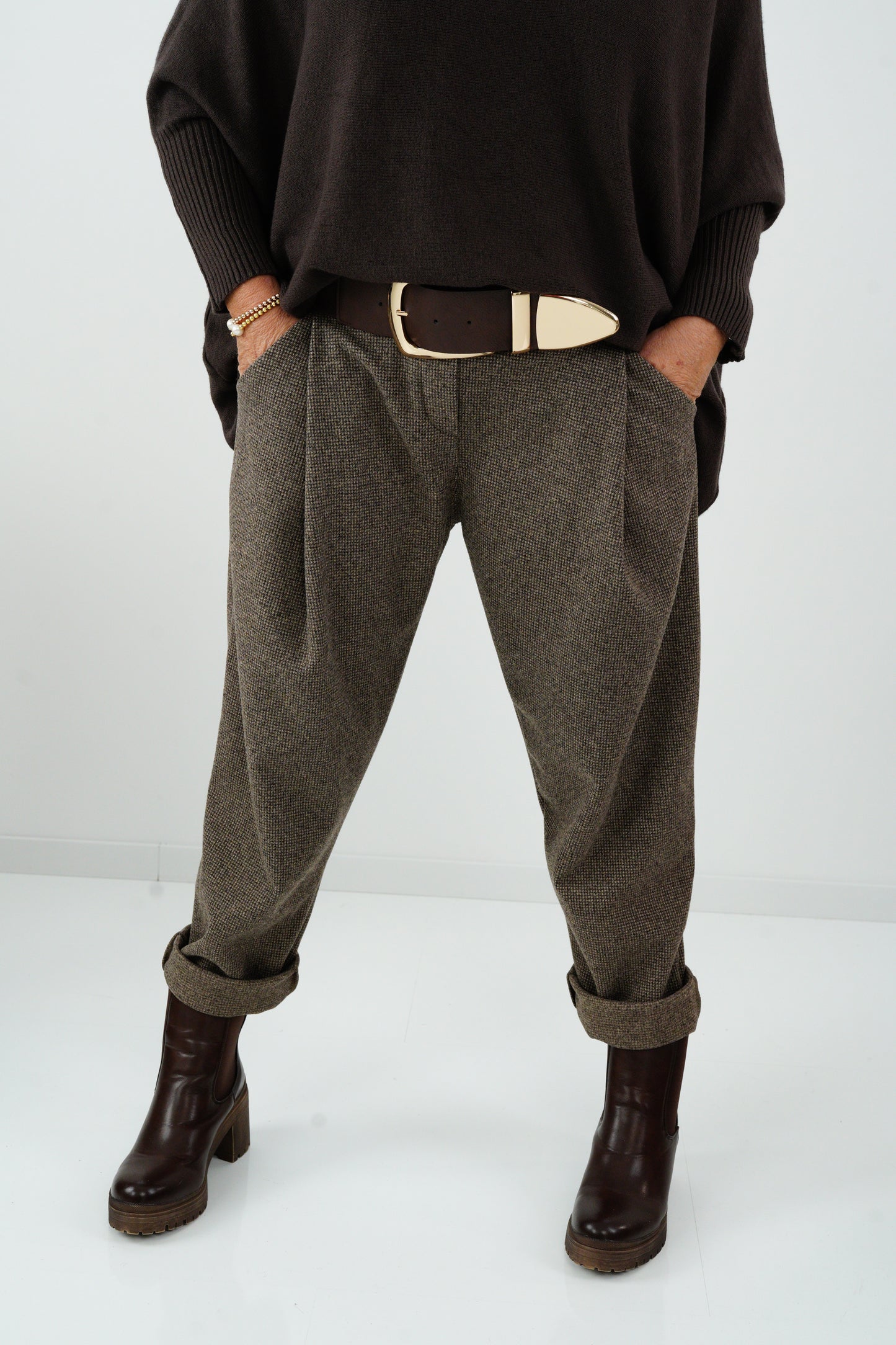 Baggy Hose in Cappuchino (38-42+)