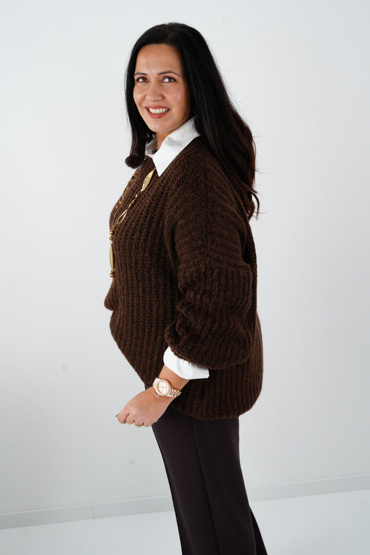 Pullover in Chocolate (40-44+)