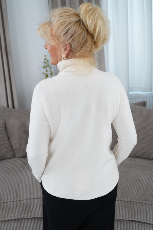 Rollkragen Pullover in Butter (38-42+)