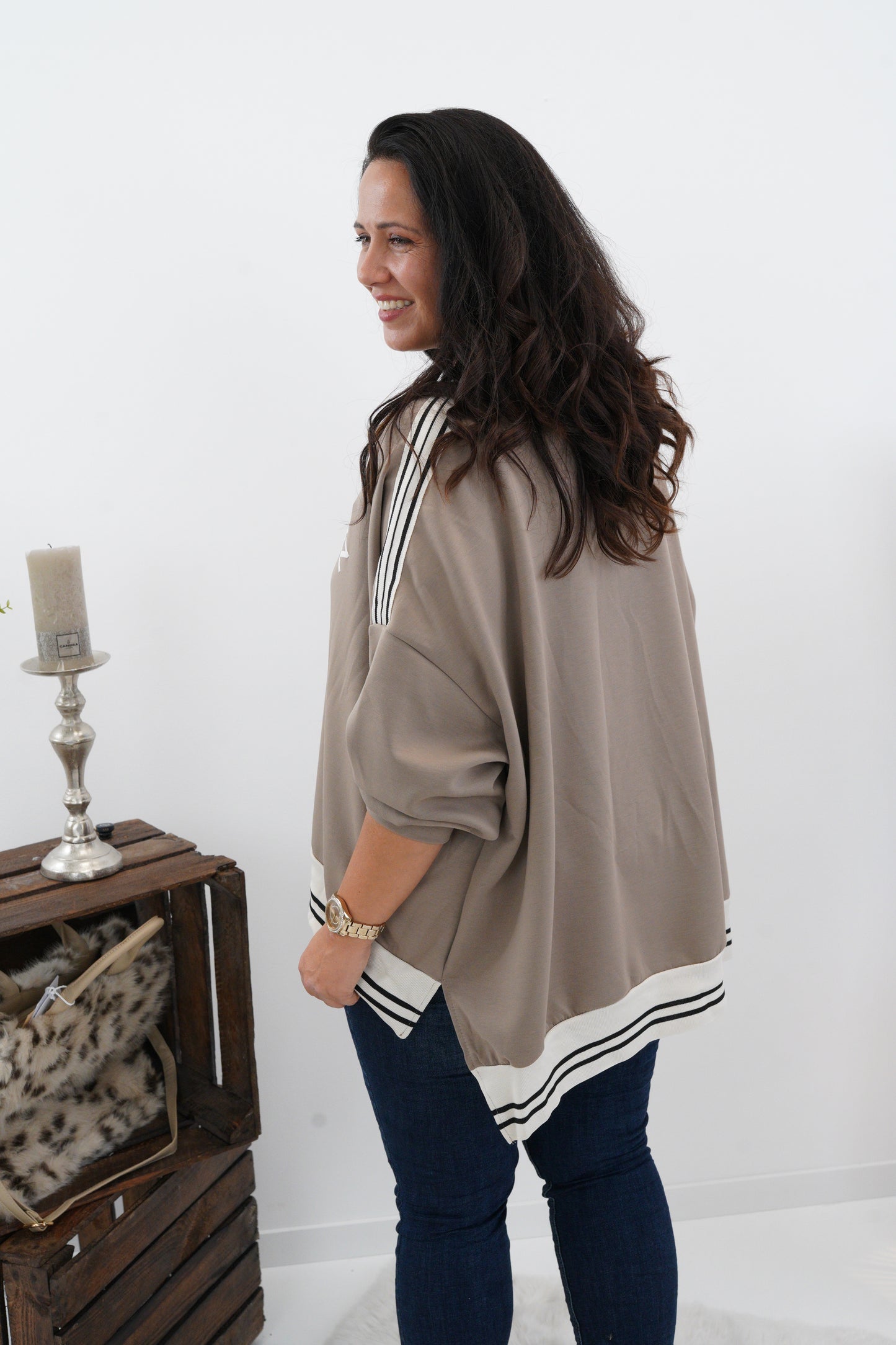 Sweatshirt in Taupe (42-46+)