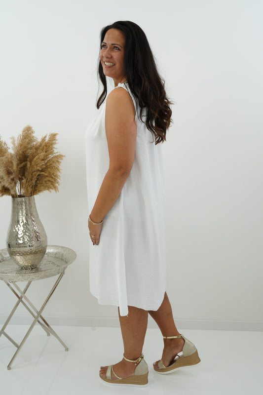 Kleid in Weiß (38-42+)