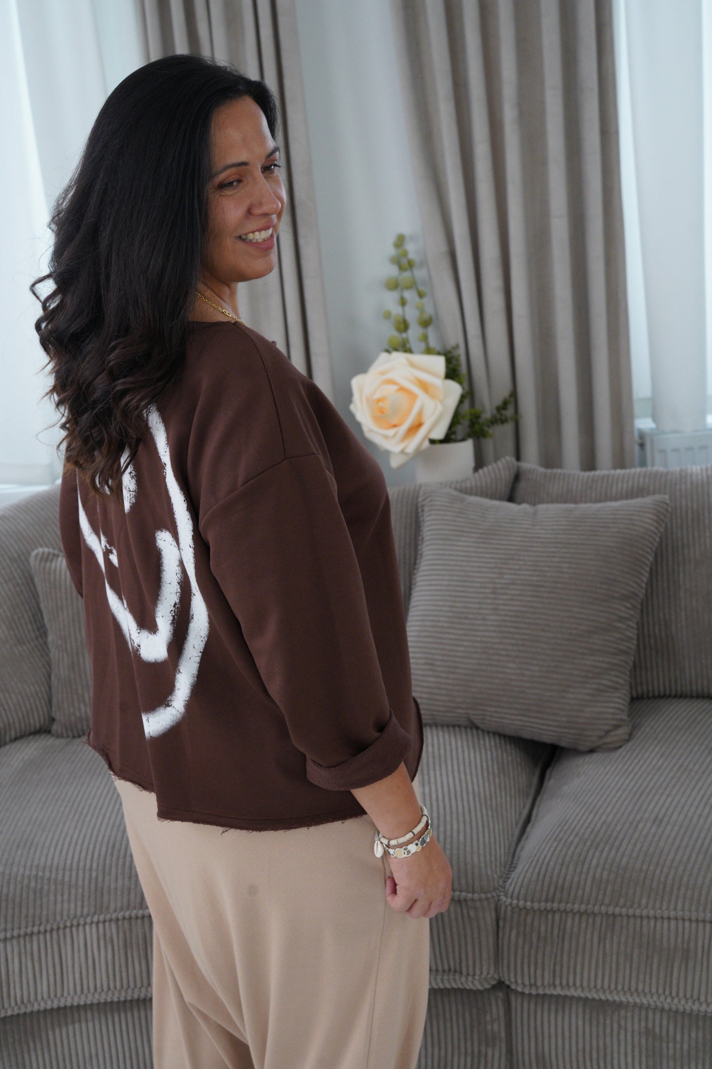 Sweatshirt in Schoko (38-44)