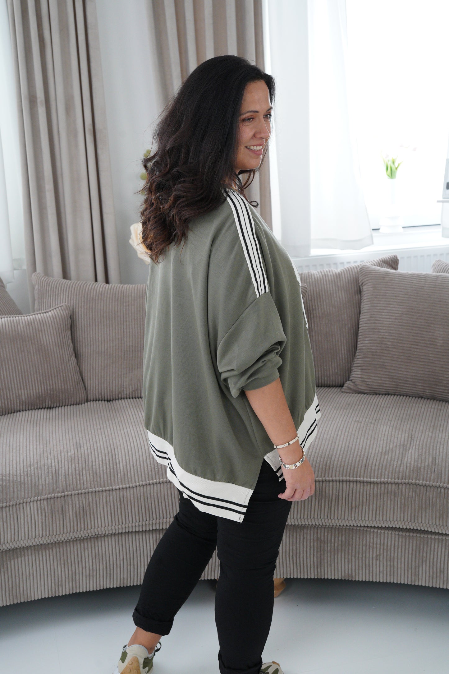 Sweatshirt in Khaki (Oversize)