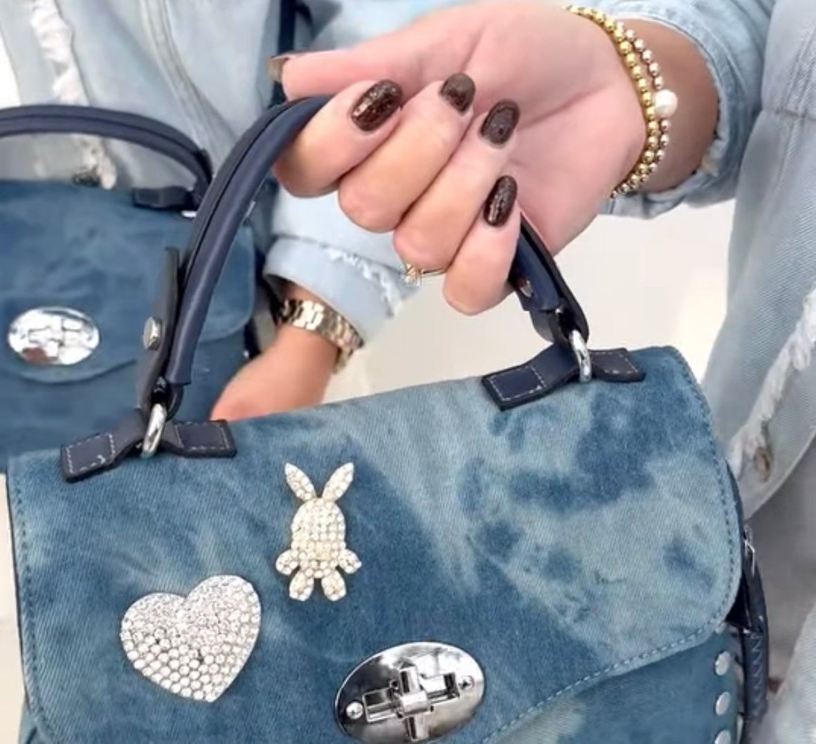 Magnet "Hase" in Gold