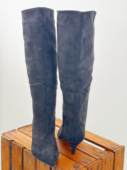 Eleganter hoher Stiefel in klassischem Schwarz (36,37,38,39,40,41)