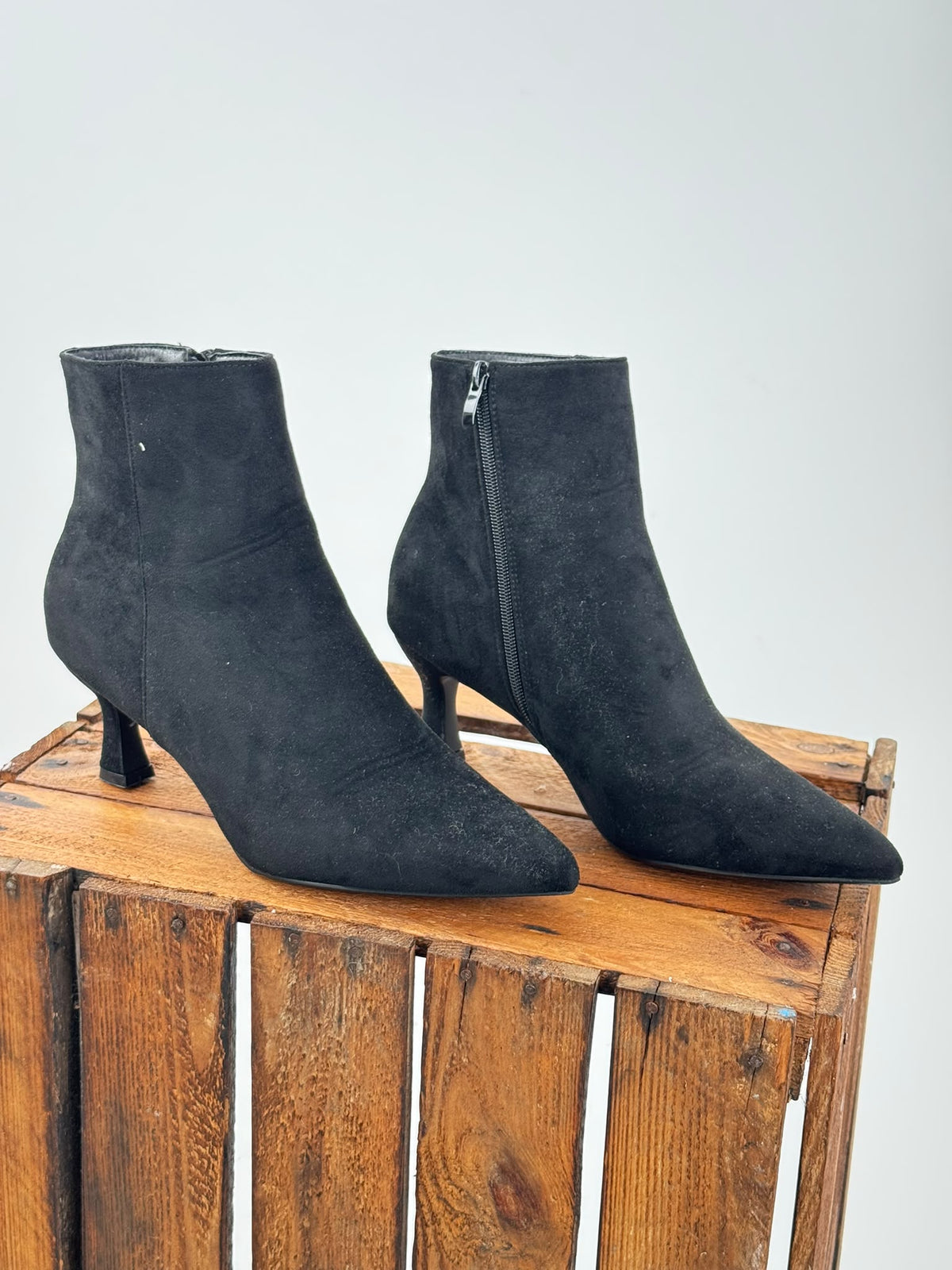 Elegante Stiefelette in Schwarz (36,37,38,39,40,41)