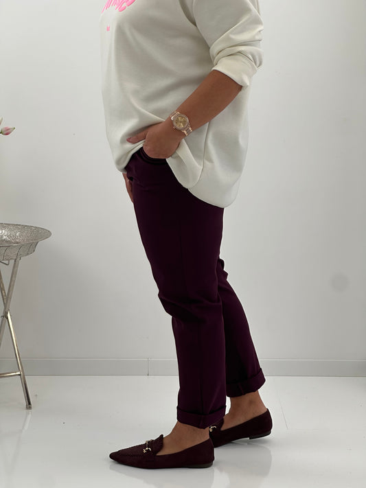 Elegante Hose in tiefem Bordeauxrot (42-46)