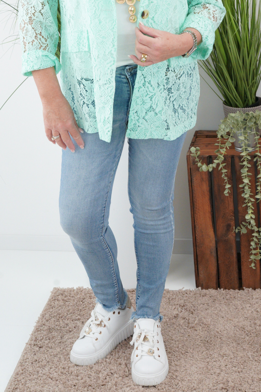 Jeans in Denim Blue ( S,M,L,XL)