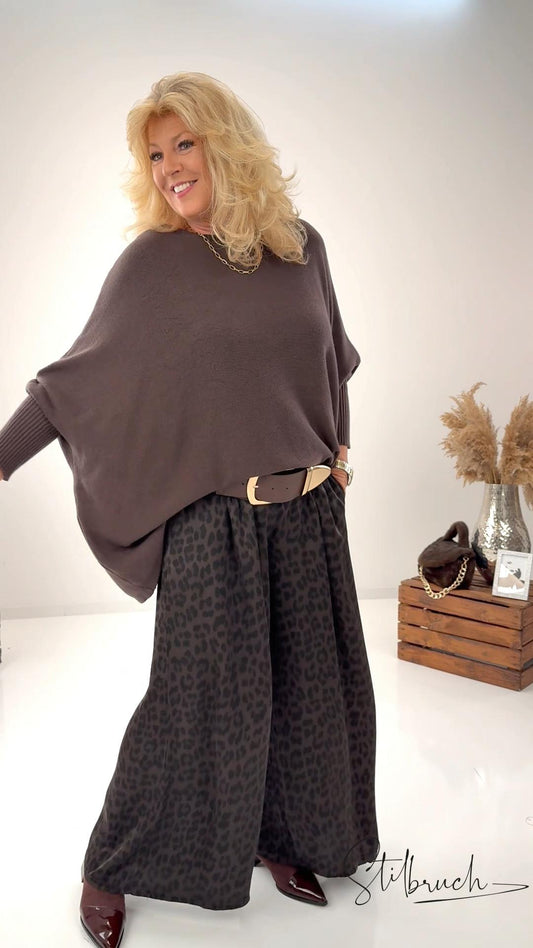 Marlene Hose in Chocolate mit Leo (38-44)