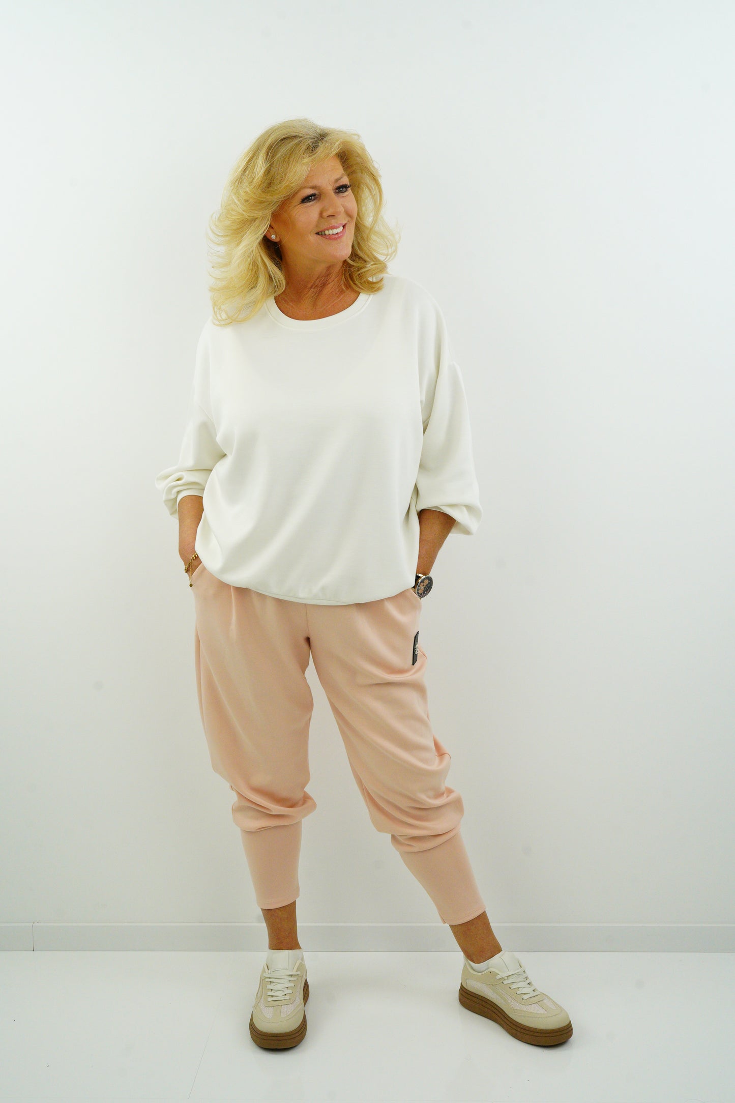 Sweatshirt "Kira" (40-44)