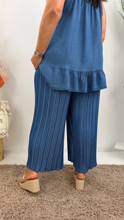 Modische Plissee-Hose im Jeans-Look (42-46)