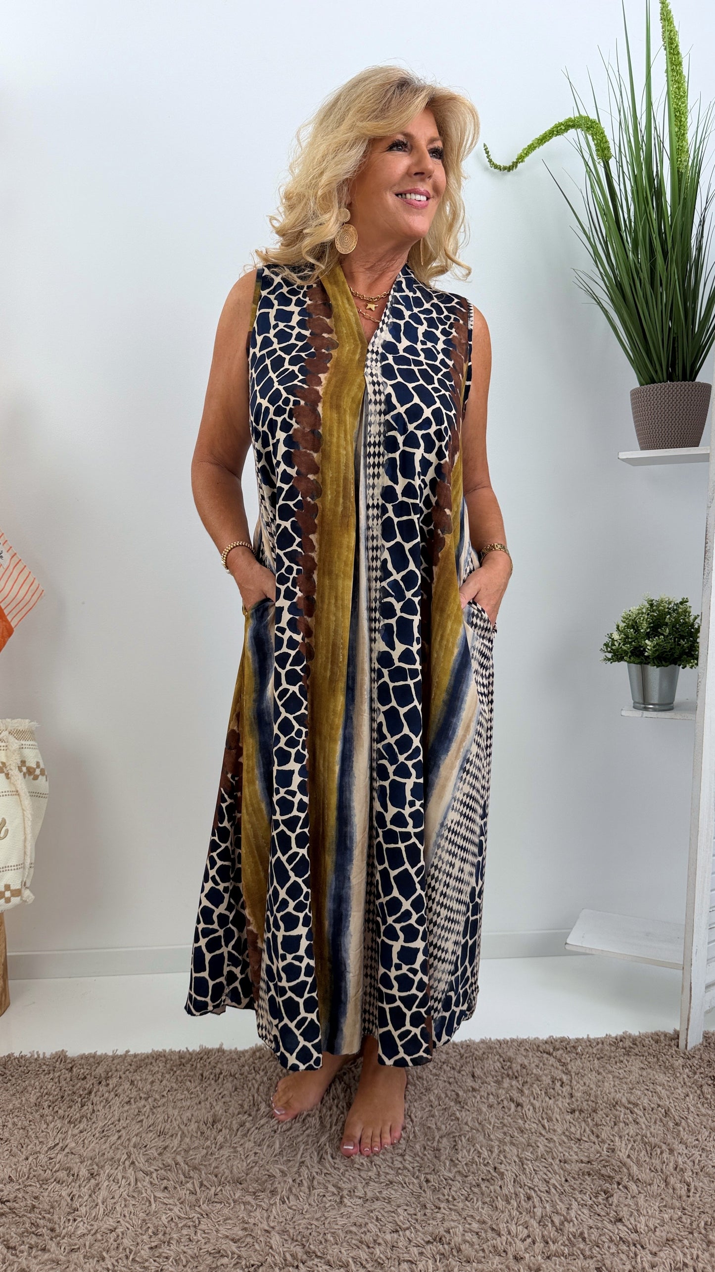 Kleid in Bunt-Blau (40-44)