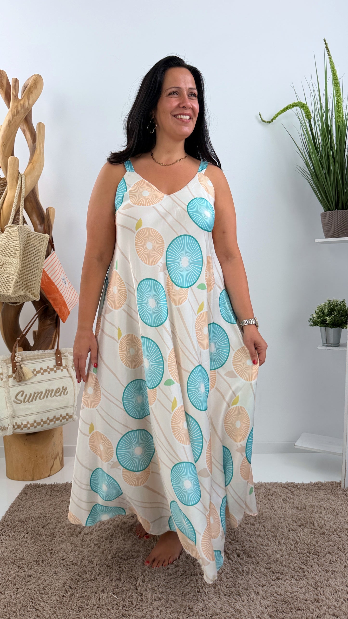 Elegantes Kleid in Creme (38-46)
