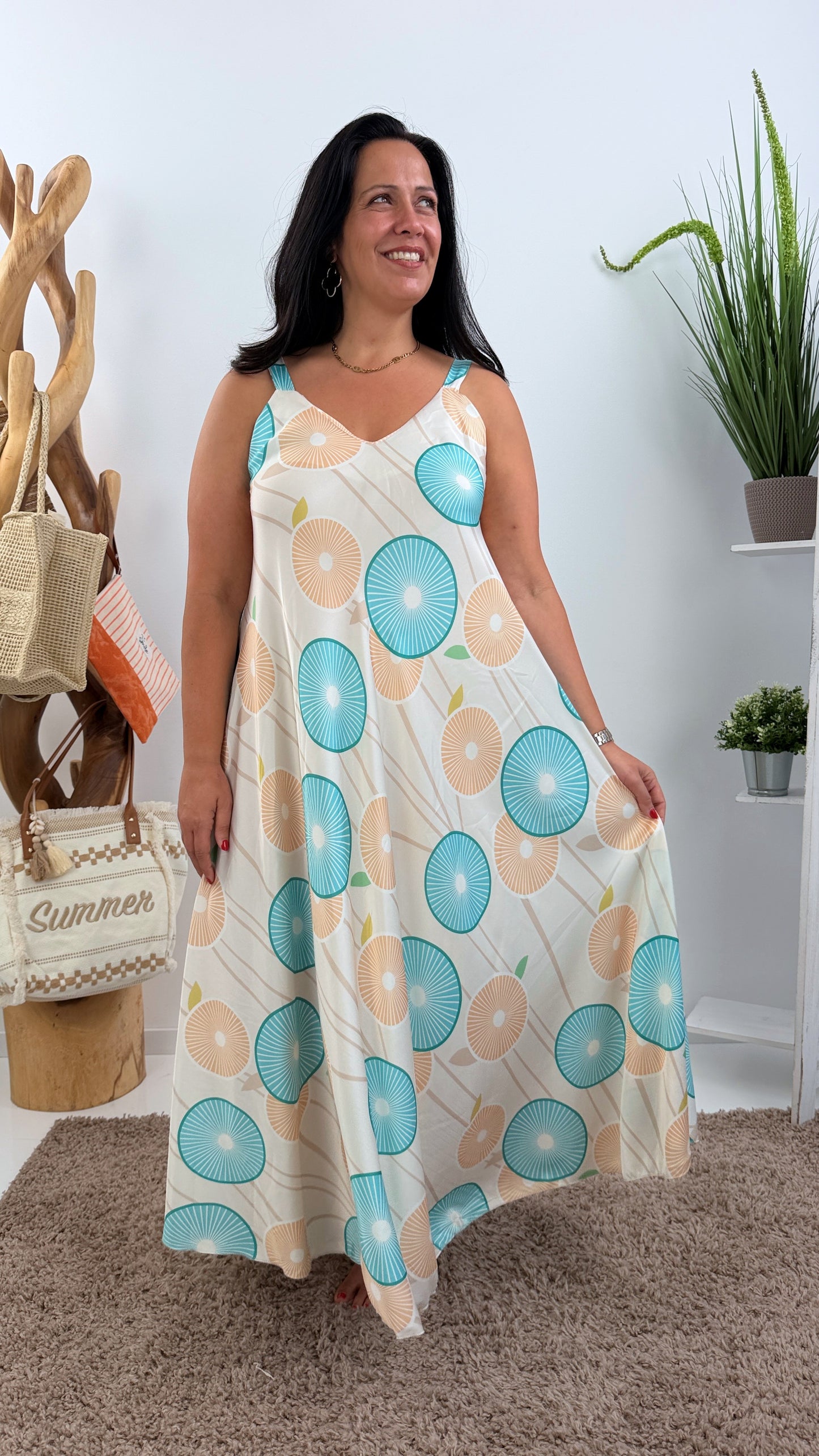 Elegantes Kleid in Creme (38-46)