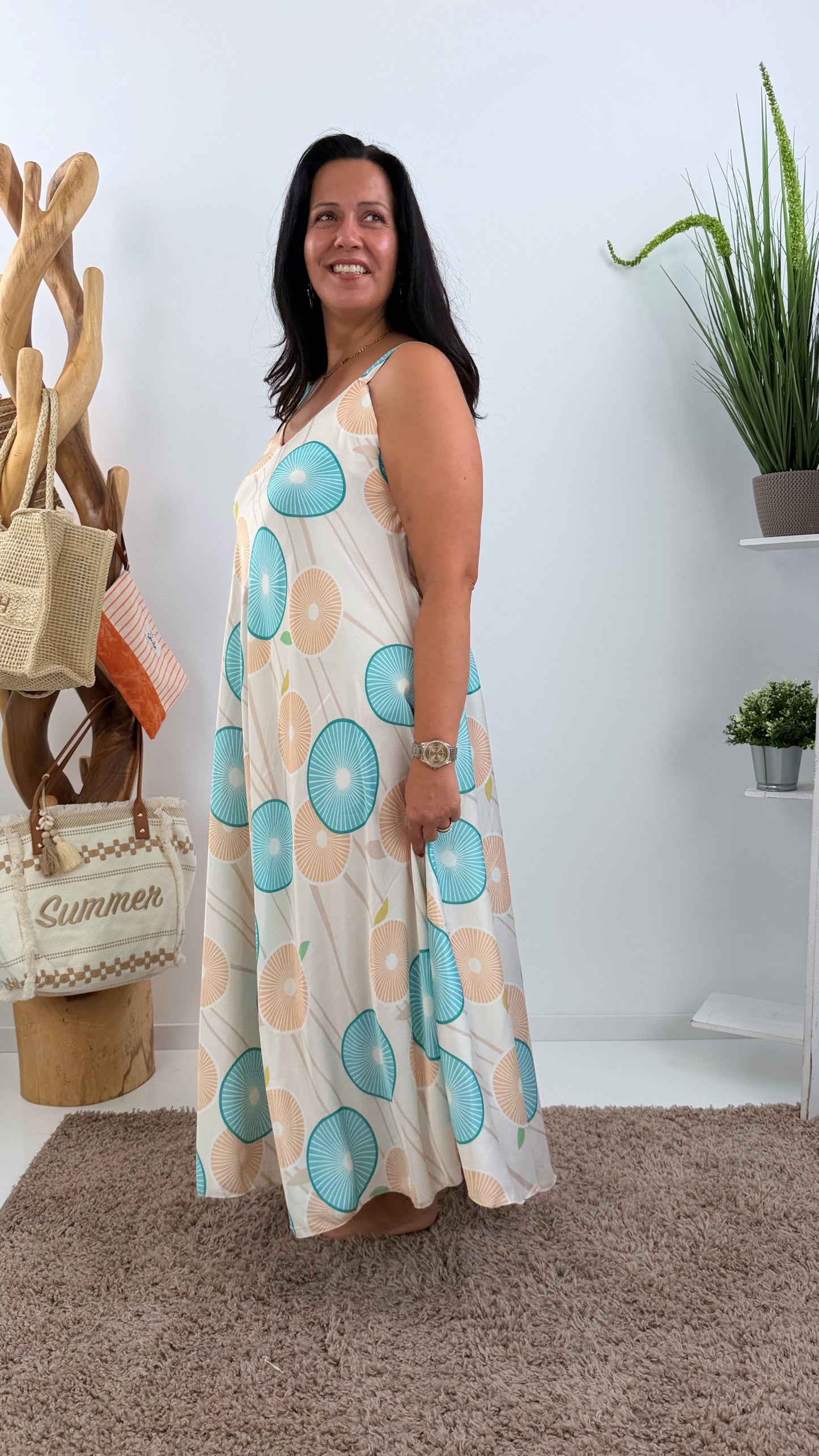 Elegantes Kleid in Creme (38-46)