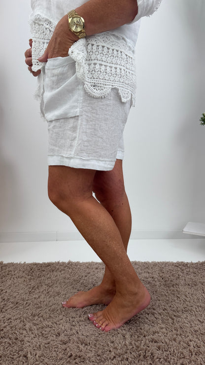 Bermuda in Weiß